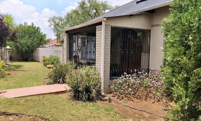 3 Bedroom Property for Sale in Northmead Gauteng