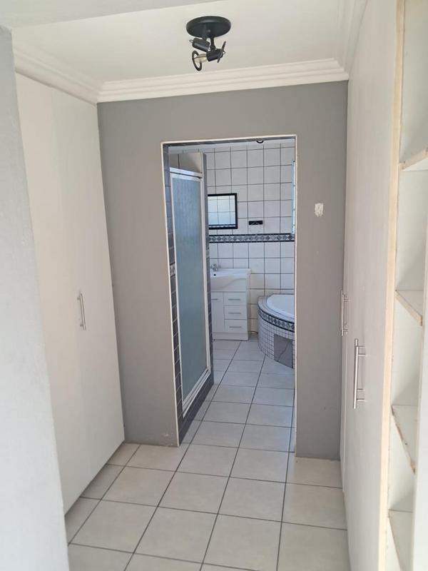 3 Bedroom Property for Sale in Northmead Gauteng