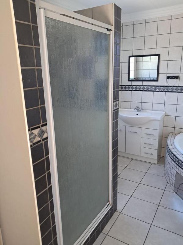 3 Bedroom Property for Sale in Northmead Gauteng