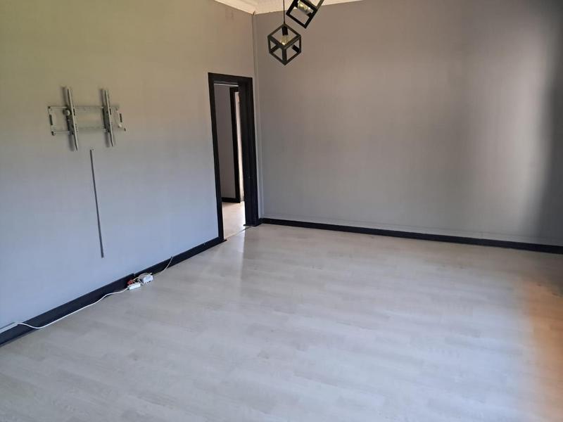 3 Bedroom Property for Sale in Northmead Gauteng