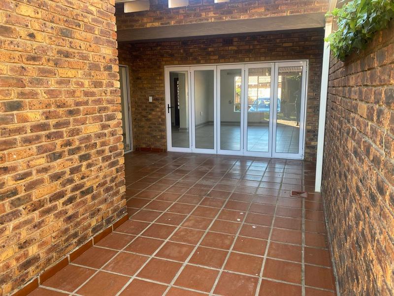 3 Bedroom Property for Sale in Northmead Gauteng