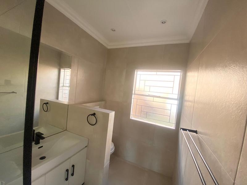 3 Bedroom Property for Sale in Northmead Gauteng