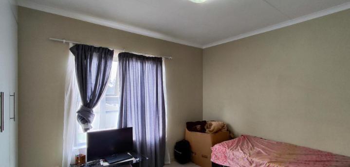 2 Bedroom Property for Sale in Norton Park Gauteng