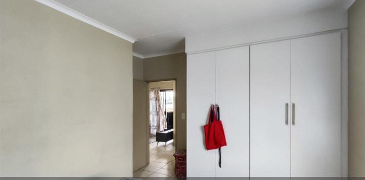 2 Bedroom Property for Sale in Norton Park Gauteng