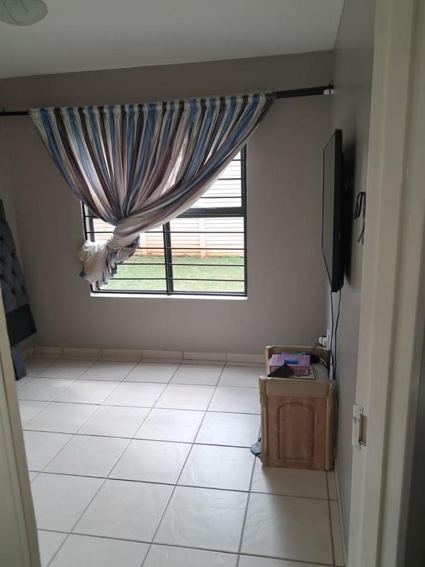 2 Bedroom Property for Sale in The Stewards Gauteng