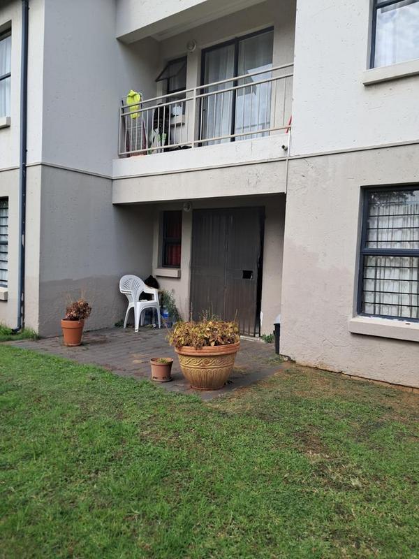 2 Bedroom Property for Sale in The Stewards Gauteng