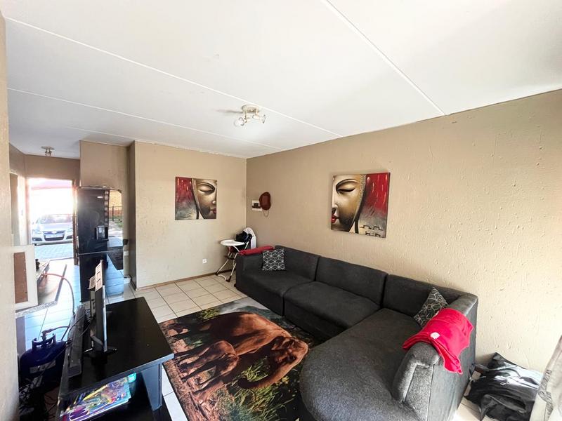 2 Bedroom Property for Sale in Comet Gauteng