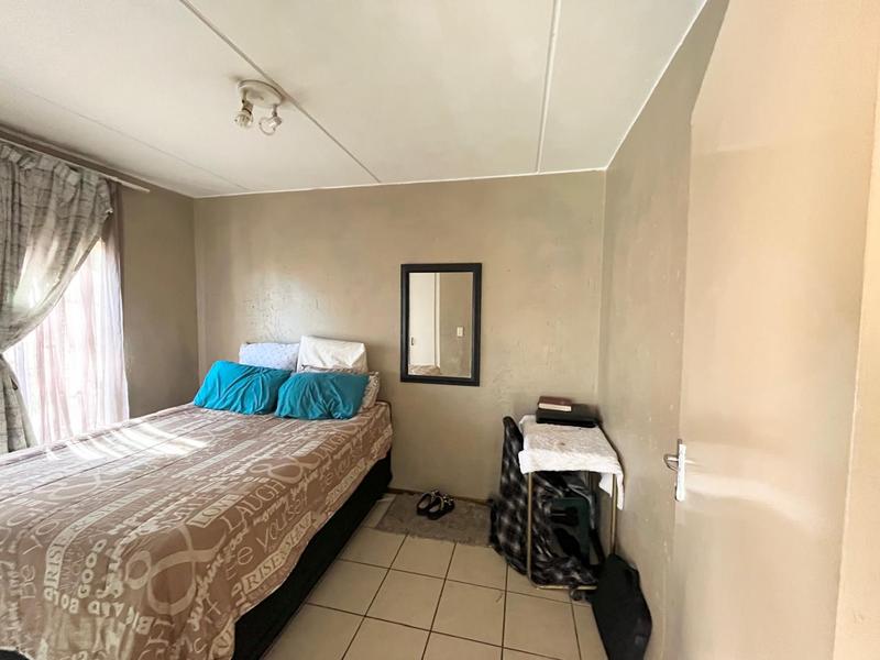 2 Bedroom Property for Sale in Comet Gauteng