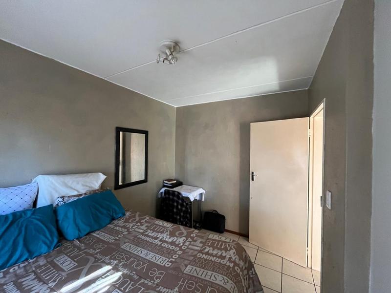 2 Bedroom Property for Sale in Comet Gauteng