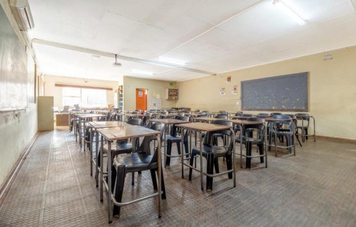 Commercial Property for Sale in Dawn Park Gauteng