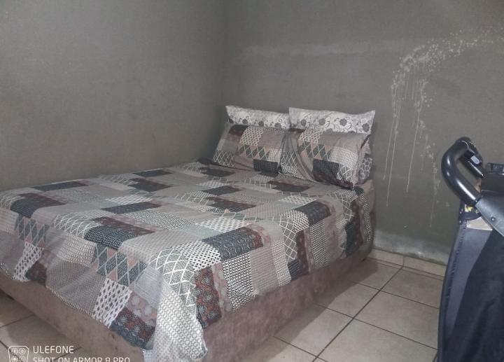 2 Bedroom Property for Sale in Dawn Park Gauteng