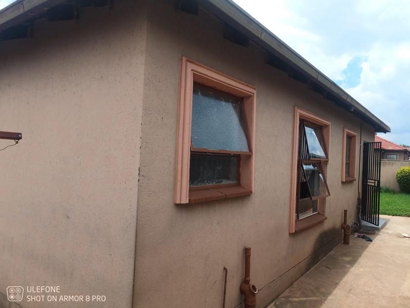 3 Bedroom Property for Sale in Dawn Park Gauteng