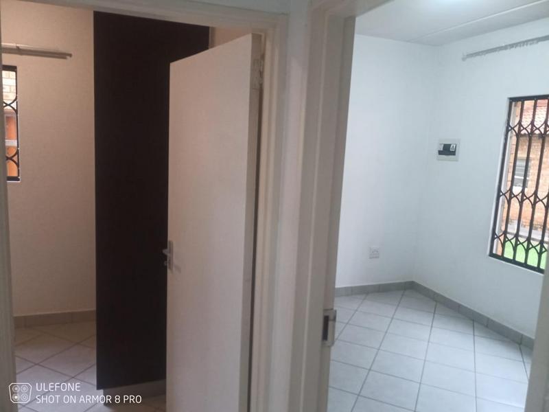 2 Bedroom Property for Sale in Dawn Park Gauteng