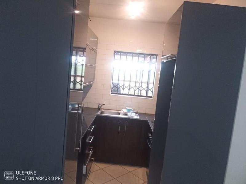 2 Bedroom Property for Sale in Dawn Park Gauteng
