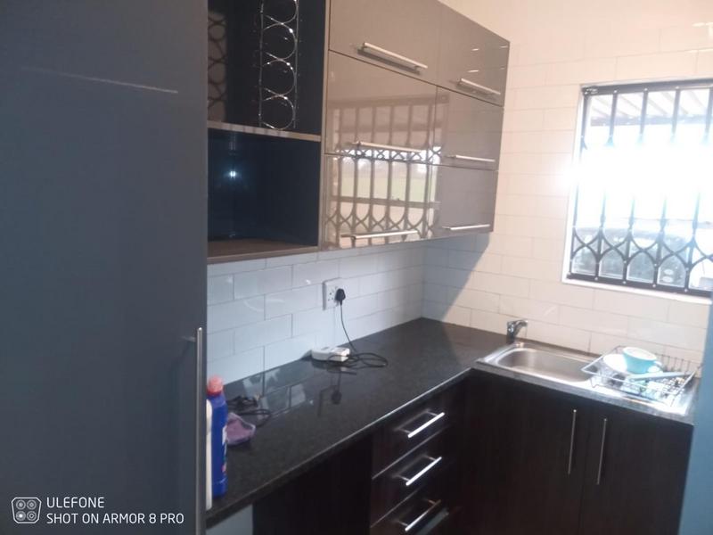 2 Bedroom Property for Sale in Dawn Park Gauteng