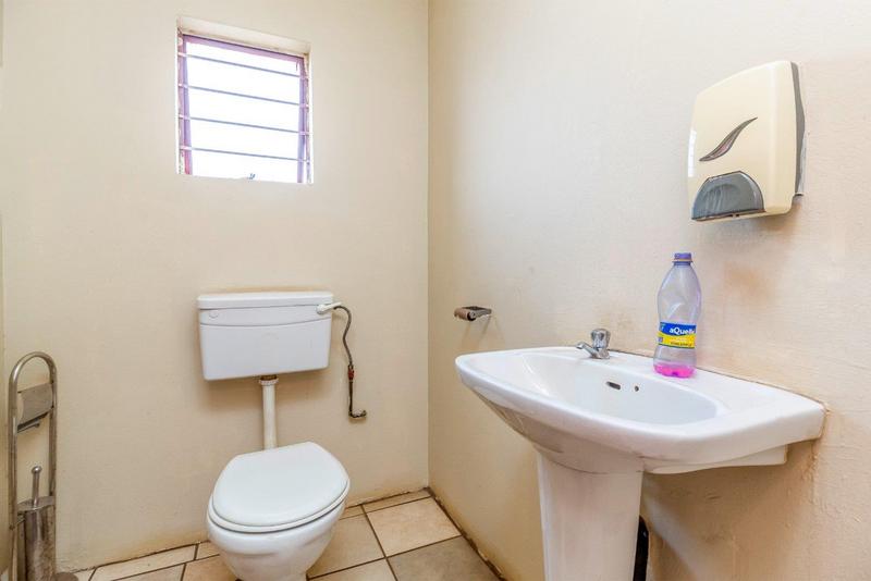 Commercial Property for Sale in Dawn Park Gauteng