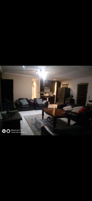 3 Bedroom Property for Sale in Dawn Park Gauteng
