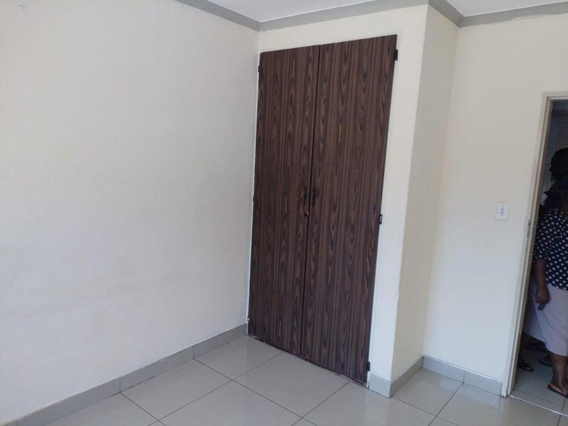 3 Bedroom Property for Sale in Dawn Park Gauteng