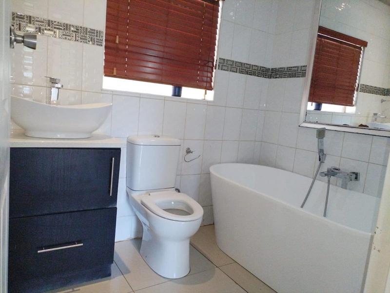 3 Bedroom Property for Sale in Dawn Park Gauteng