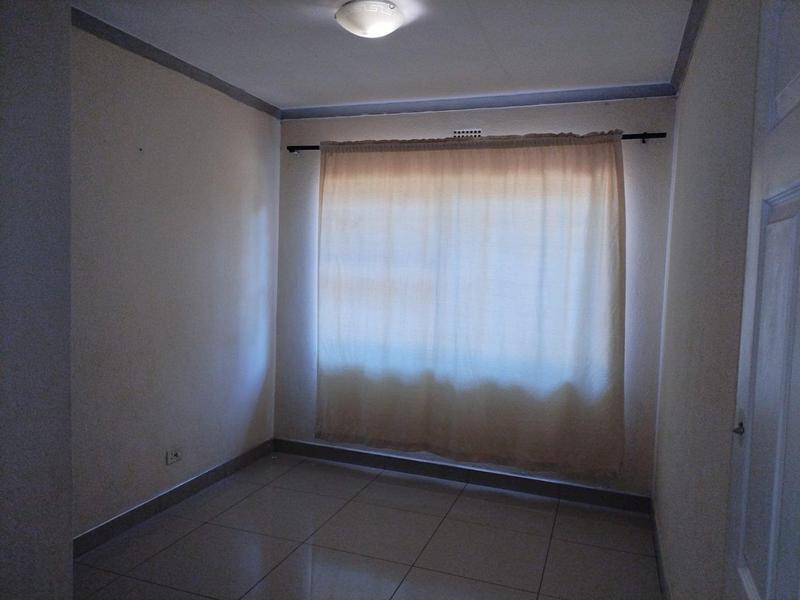 3 Bedroom Property for Sale in Dawn Park Gauteng