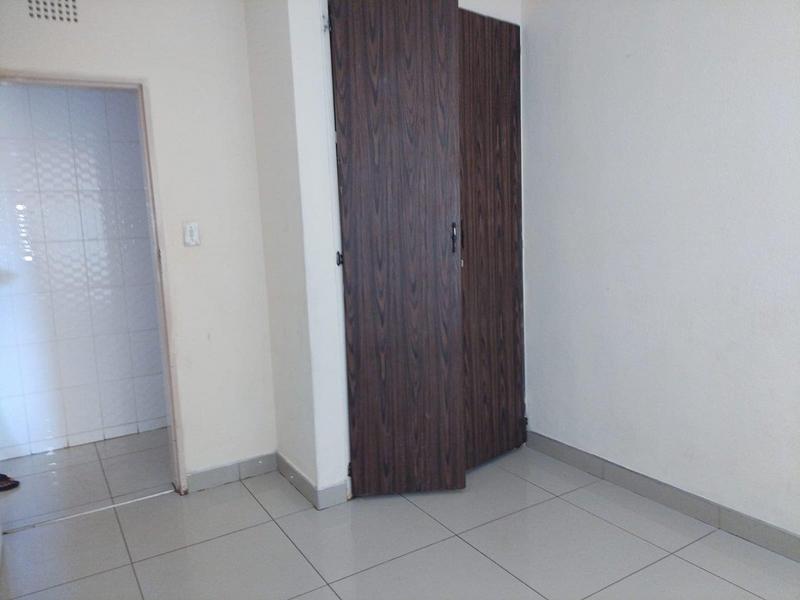 3 Bedroom Property for Sale in Dawn Park Gauteng