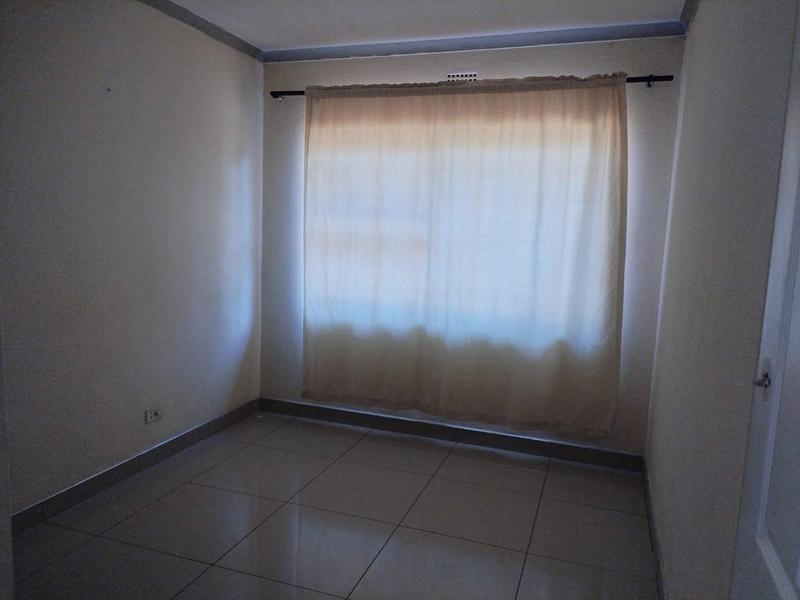 3 Bedroom Property for Sale in Dawn Park Gauteng