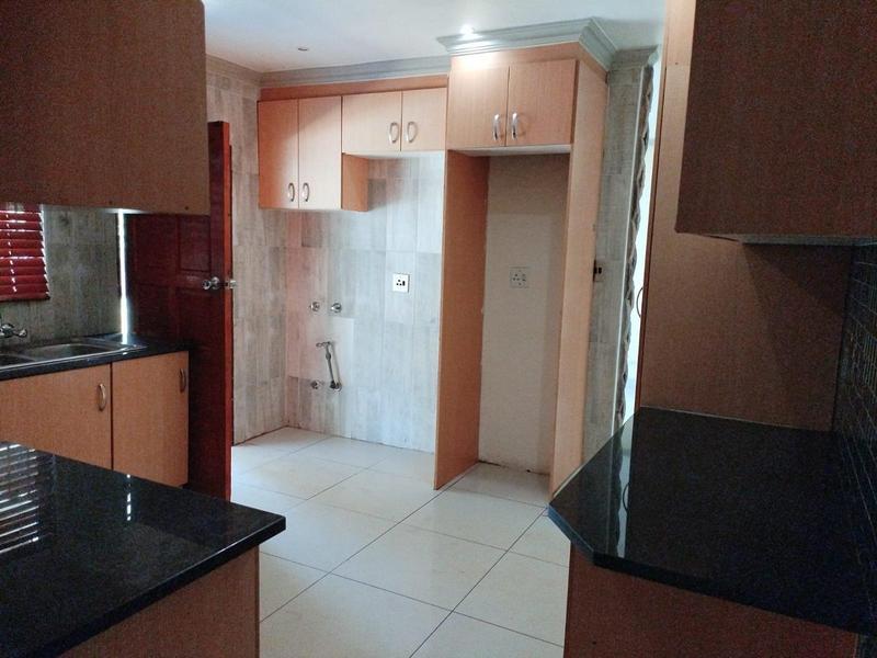 3 Bedroom Property for Sale in Dawn Park Gauteng