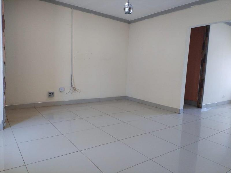 3 Bedroom Property for Sale in Dawn Park Gauteng
