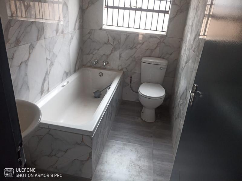 3 Bedroom Property for Sale in Dawn Park Gauteng