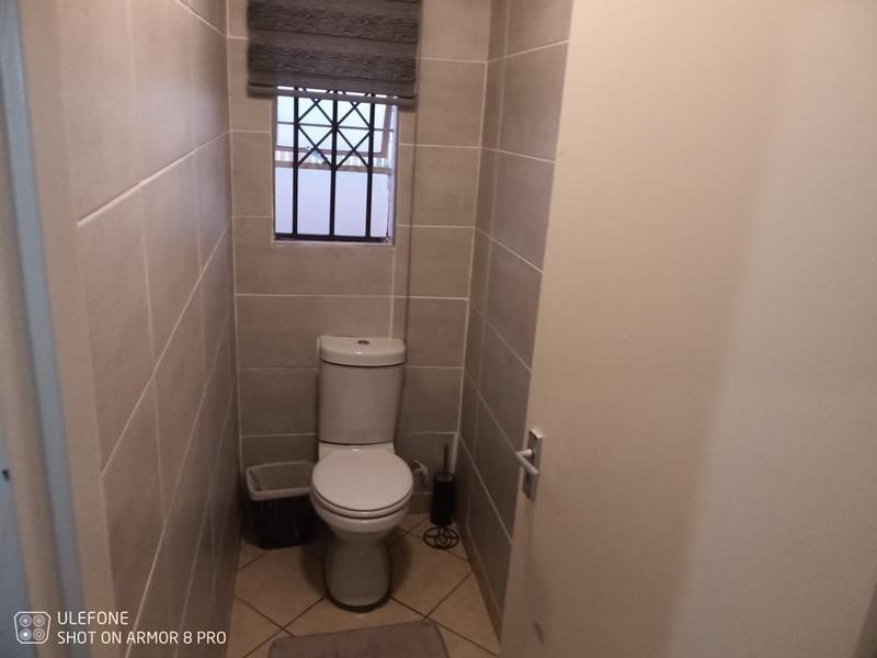 3 Bedroom Property for Sale in Dawn Park Gauteng