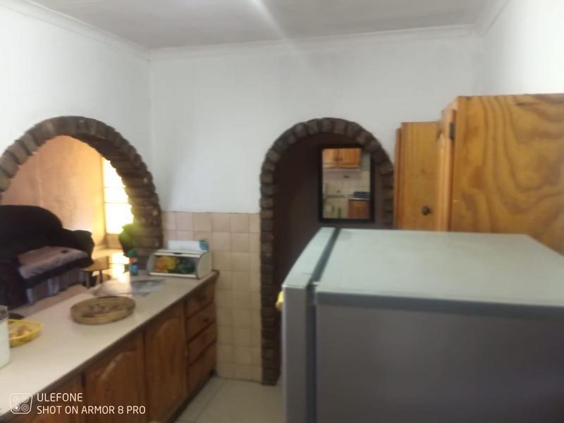 3 Bedroom Property for Sale in Dawn Park Gauteng