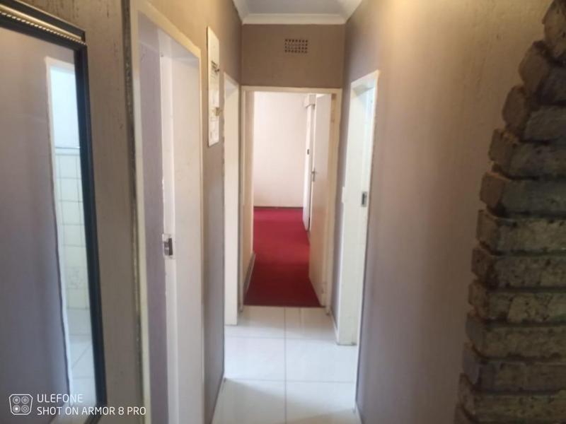 3 Bedroom Property for Sale in Dawn Park Gauteng
