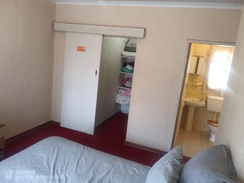 3 Bedroom Property for Sale in Dawn Park Gauteng