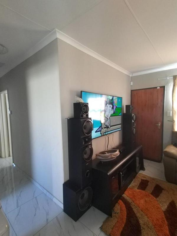 3 Bedroom Property for Sale in Dawn Park Gauteng