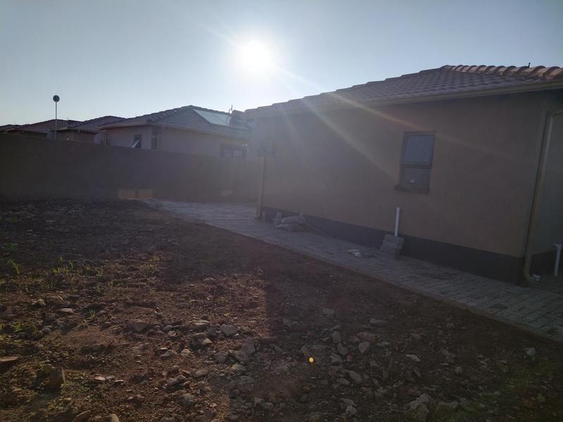 3 Bedroom Property for Sale in Dawn Park Gauteng