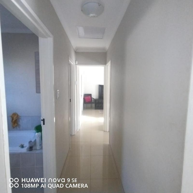3 Bedroom Property for Sale in Dawn Park Gauteng