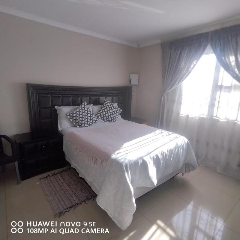 3 Bedroom Property for Sale in Dawn Park Gauteng