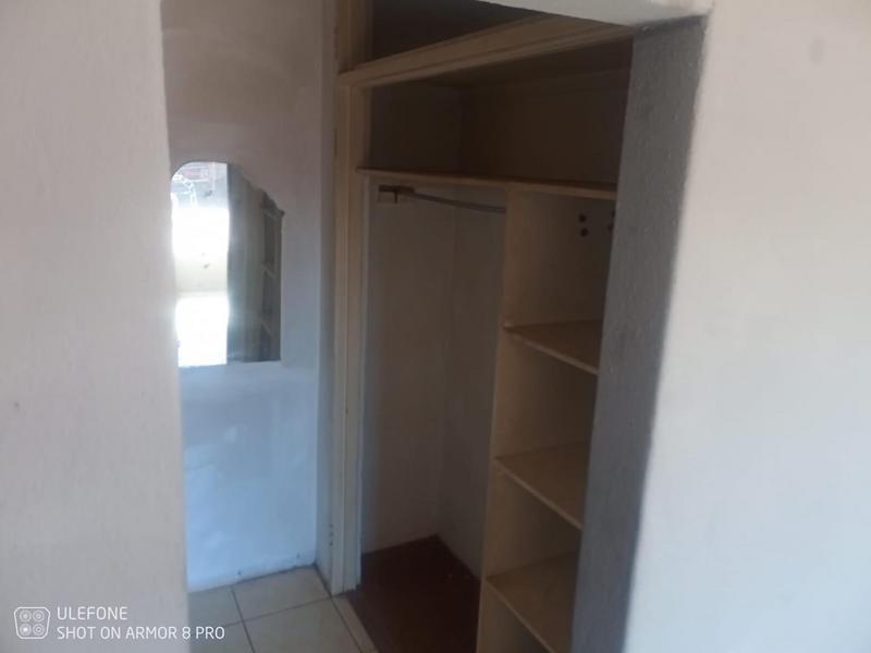 7 Bedroom Property for Sale in Dawn Park Gauteng