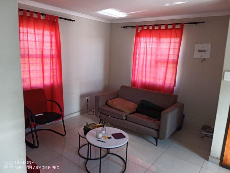 3 Bedroom Property for Sale in Dawn Park Gauteng