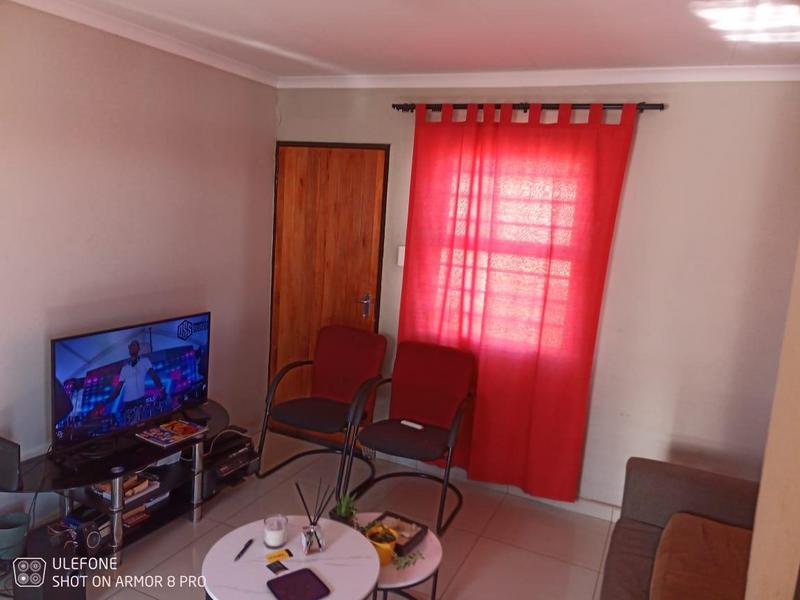 3 Bedroom Property for Sale in Dawn Park Gauteng