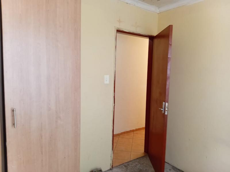3 Bedroom Property for Sale in Dawn Park Gauteng
