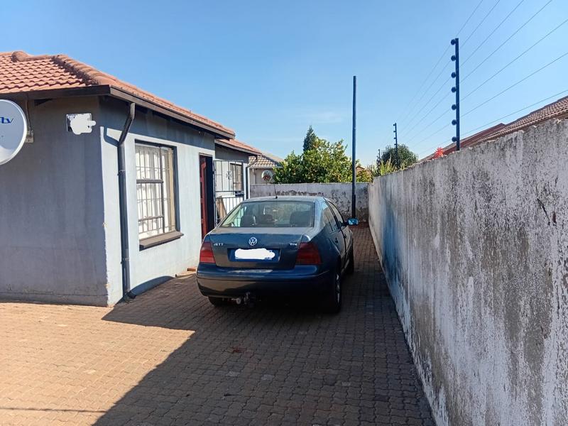 3 Bedroom Property for Sale in Dawn Park Gauteng