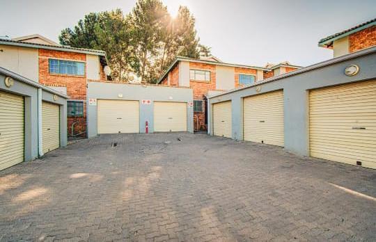 2 Bedroom Property for Sale in Farrar Park Gauteng