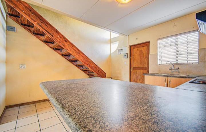 2 Bedroom Property for Sale in Farrar Park Gauteng