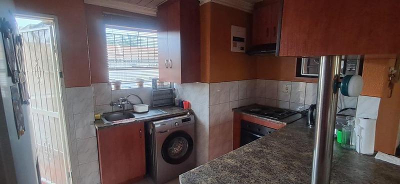 2 Bedroom Property for Sale in Impala Park Gauteng