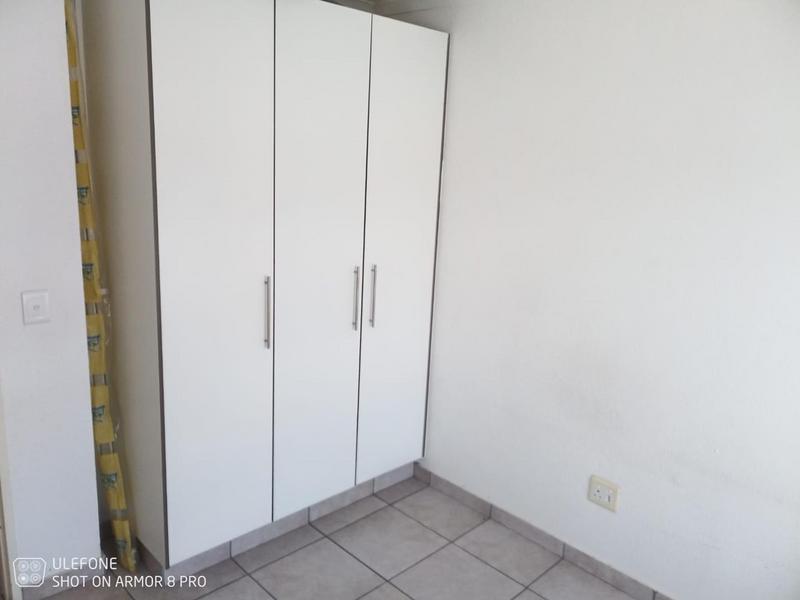 2 Bedroom Property for Sale in Lilianton Gauteng