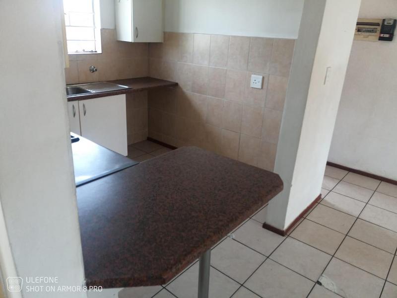 2 Bedroom Property for Sale in Parkdene Gauteng