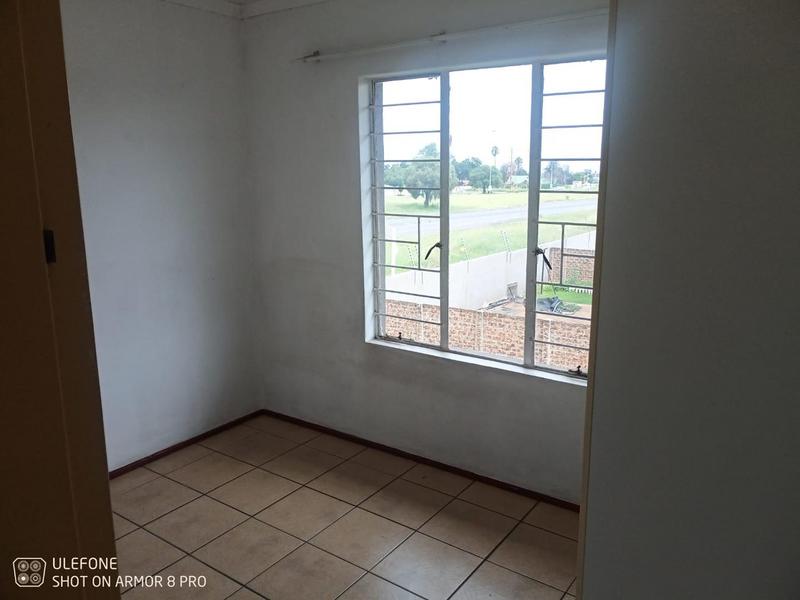 2 Bedroom Property for Sale in Parkdene Gauteng