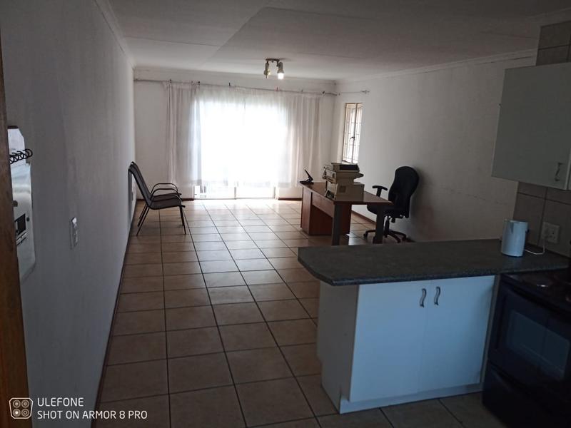 2 Bedroom Property for Sale in Parkdene Gauteng