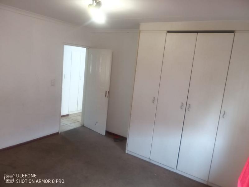 2 Bedroom Property for Sale in Parkdene Gauteng